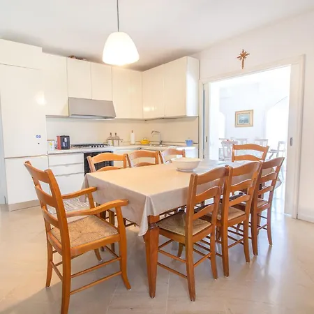 Livia سان فينتْشينسو