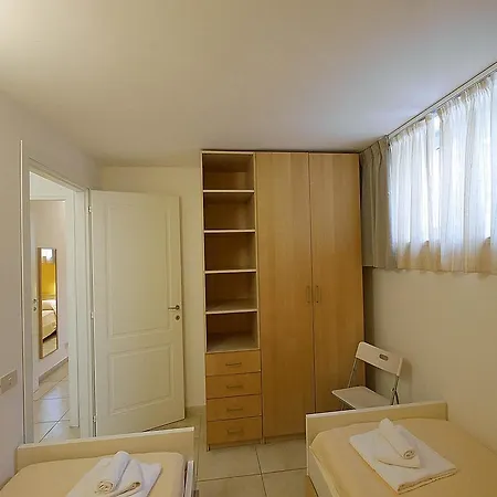 Livia 4* سان فينتْشينسو