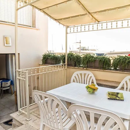 شقة فندقية Livia