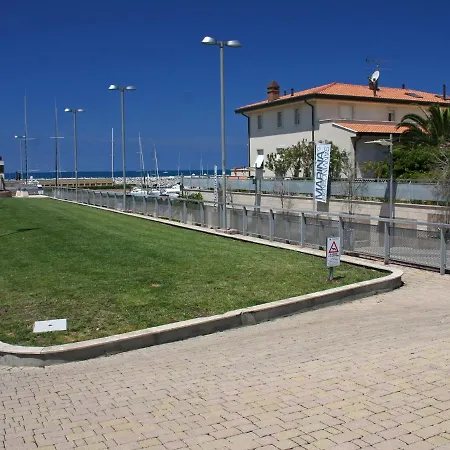 Aparthotel Livia San Vincenzo